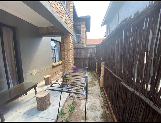 2 BEDROOM SECTIONAL TITLE FOR SALE IN RYNFIELD AH